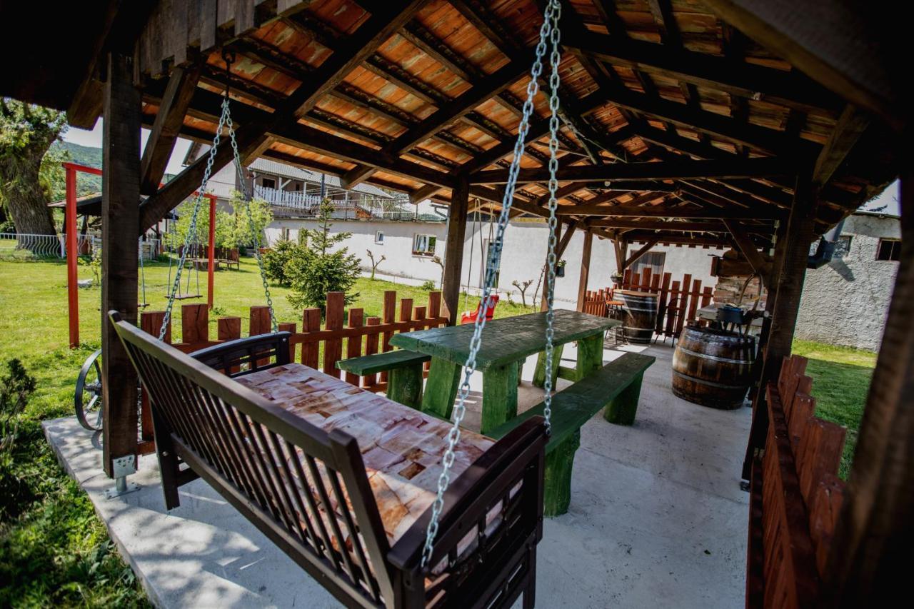 Sumski Dvori Apartment Ogulin Luaran gambar